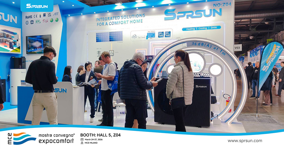 Ambiente ocupado en el stand de SPRSUN